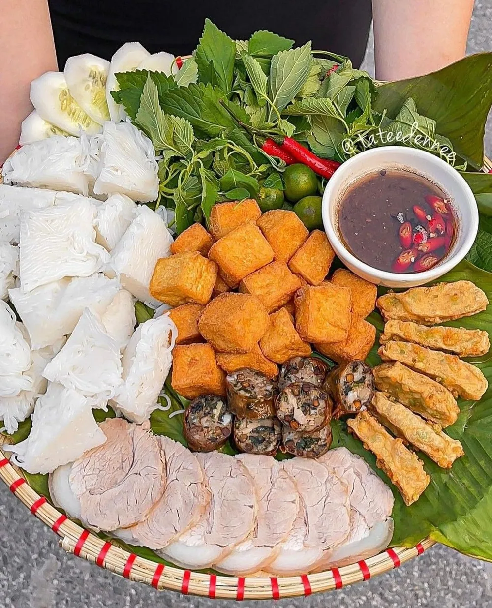 review đồ ăn quảng bình