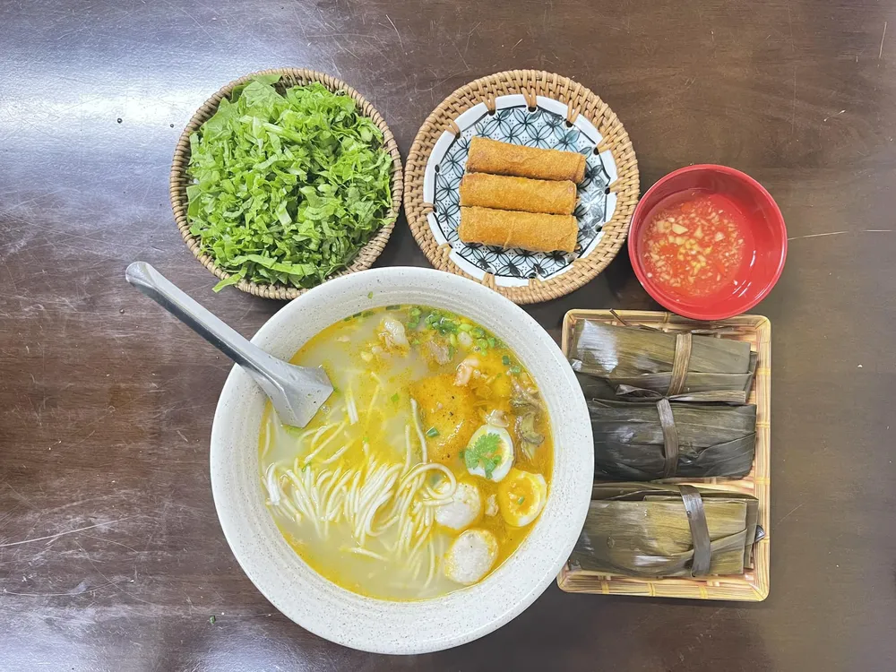 review đồ ăn quảng bình